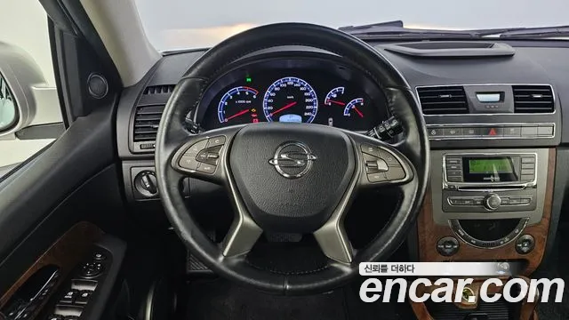 KGM Rexton 2016 thumb 4