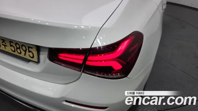 Mercedes-Benz A-Class 2021 thumb 2