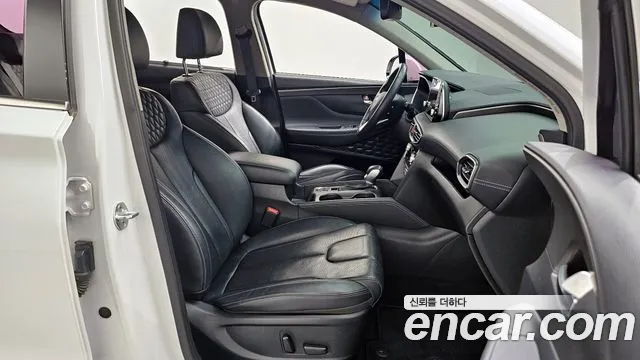 Hyundai Santa Fe 2018 thumb 12