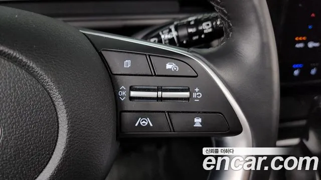 Hyundai Staria 2025 thumb 7