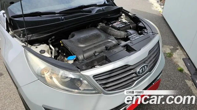 Kia Sportage 2012 thumb 9