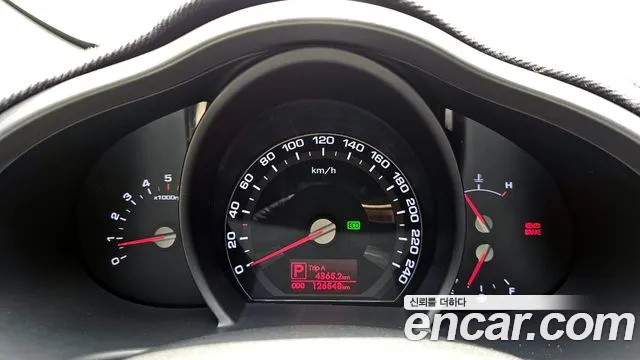 Kia Sportage 2012 thumb 5