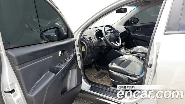 Kia Sportage 2012 thumb 7