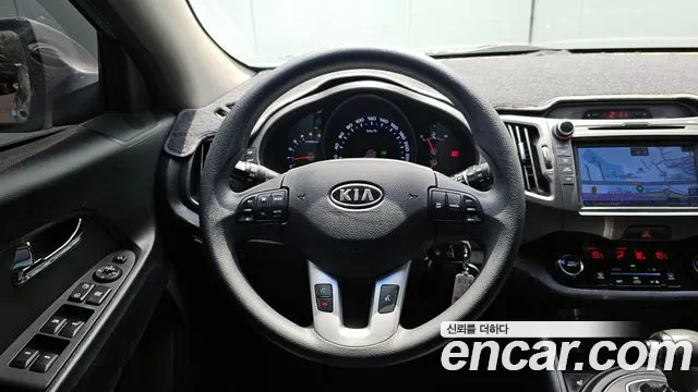 Kia Sportage 2012 thumb 4