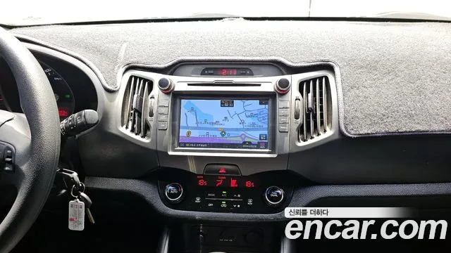 Kia Sportage 2012 thumb 3