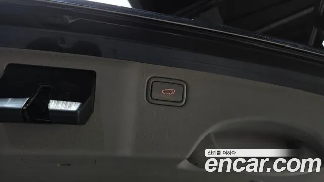 Kia Carnival 2020 thumb 2
