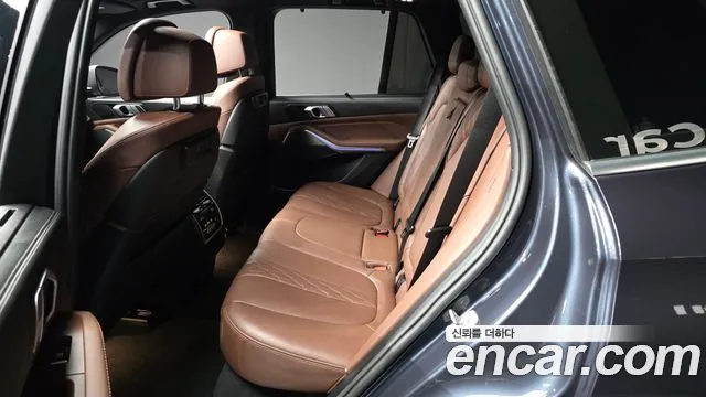 BMW X5 2022 thumb 3