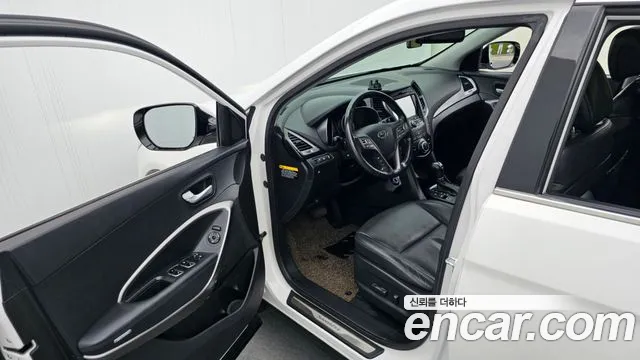 Hyundai DM 2014 thumb 12