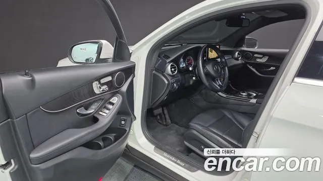 Mercedes-Benz GLC 2019 thumb 8