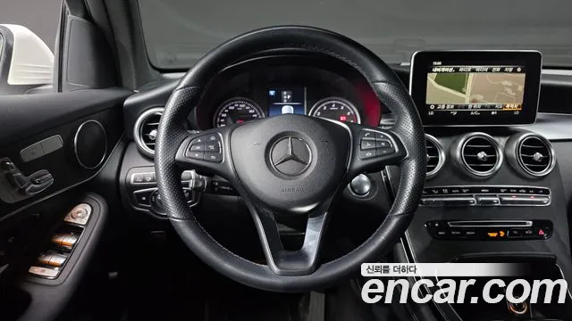Mercedes-Benz GLC 2019 thumb 4