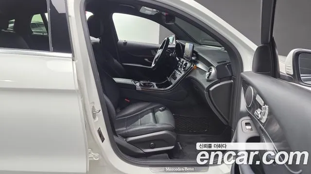 Mercedes-Benz GLC 2019 thumb 5