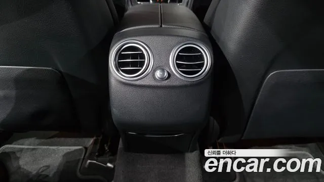 Mercedes-Benz GLC 2019 thumb 11