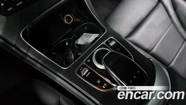 Mercedes-Benz GLC 2019 thumb 9
