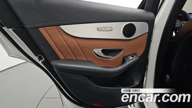 Mercedes-Benz GLC 2021 thumb 4