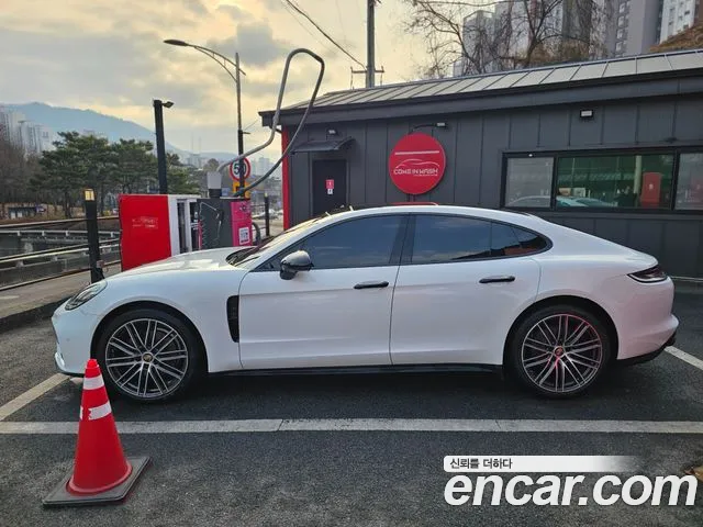 Porsche Panamera 2022 thumb 7