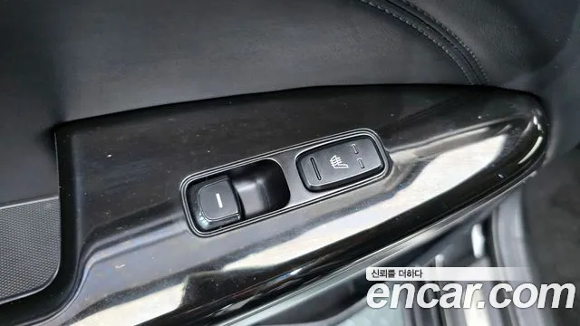 Kia K7 2016 thumb 11