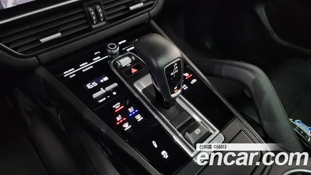 Porsche Cayenne 2020 thumb 6