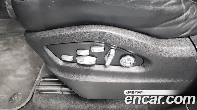 Porsche Cayenne 2020 thumb 3