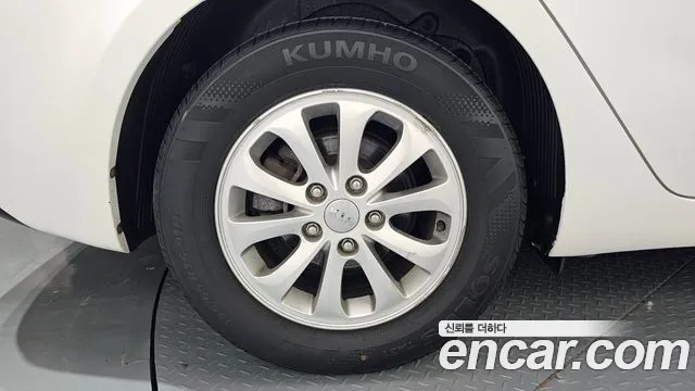 Kia K3 2014 thumb 11
