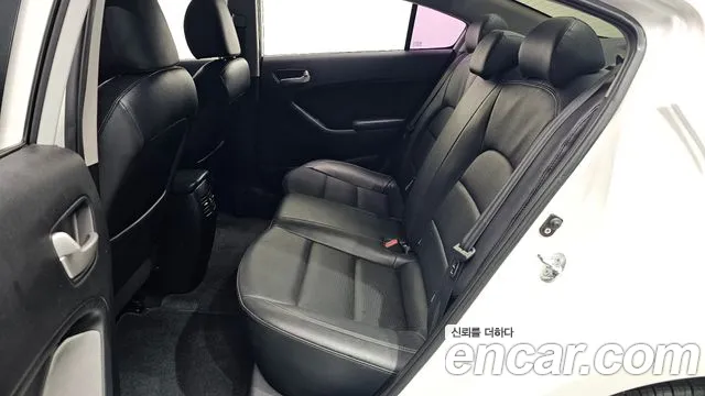 Kia K3 2014 thumb 12