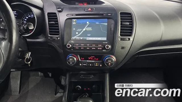 Kia K3 2014 thumb 6