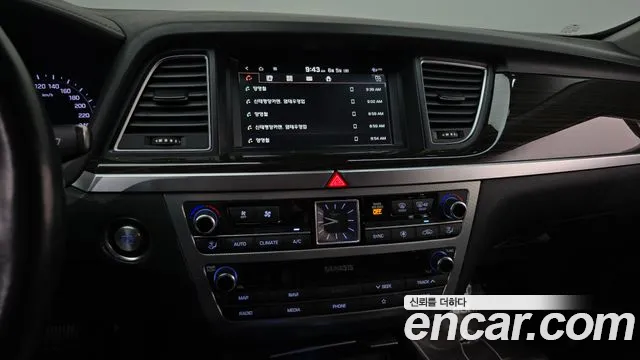 Genesis G80 2018 thumb 3
