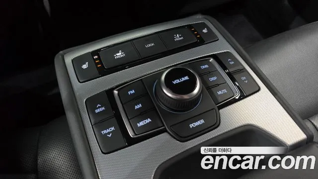 Genesis G80 2018 thumb 11