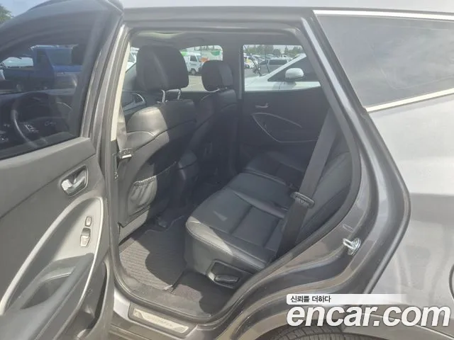 Hyundai Санта Фе 2013 thumb 5