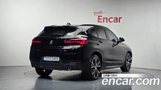 BMW X2 2022 thumb 12