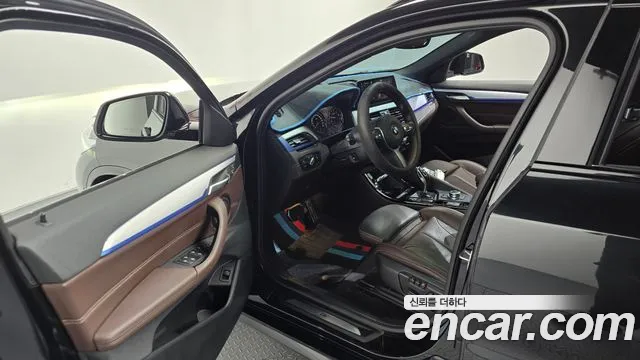 BMW X2 2022 thumb 11