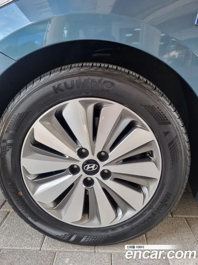 Hyundai Grandeur 2014 thumb 6
