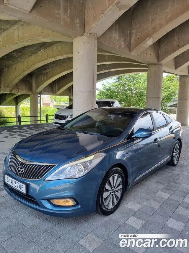 Hyundai Grandeur 2014 thumb 2