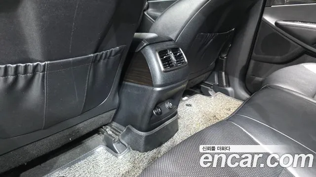 Kia Sorento 2018 thumb 8