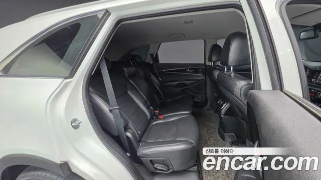 Kia Sorento 2018 thumb 12