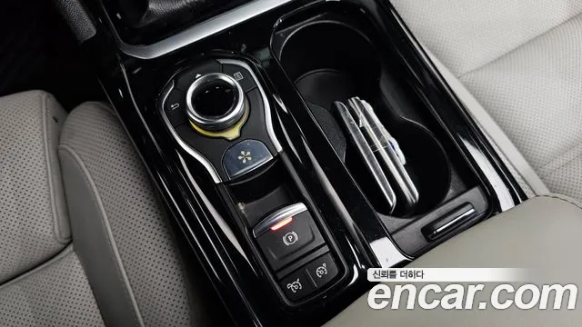 Renault SM6 2019 thumb 12