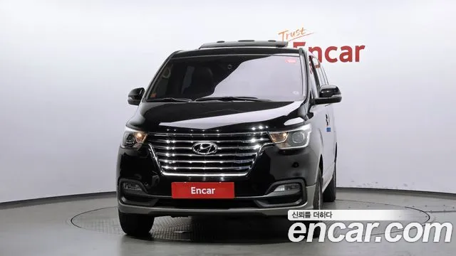 Hyundai Staria 2019 thumb 4
