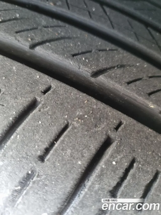 Kia Carnival 2018 thumb 4