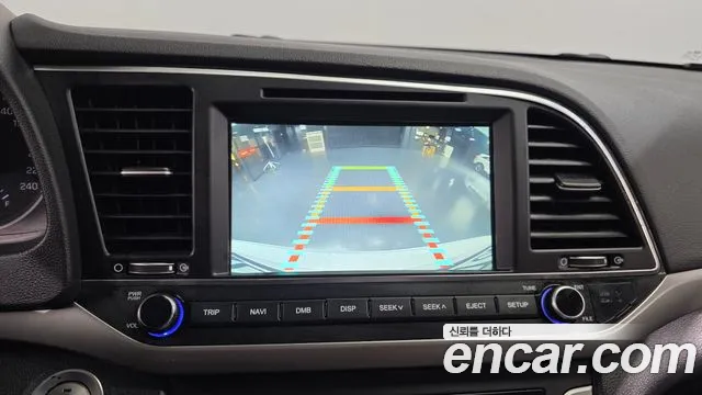 Hyundai Avante 2017 thumb 4