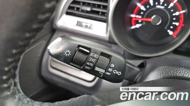 KGM TIBOLI 2018 thumb 3