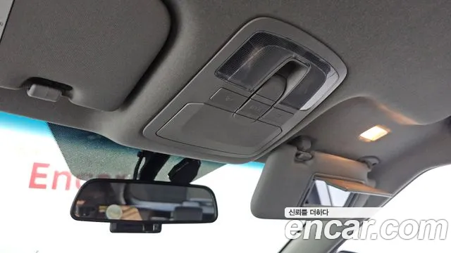 KGM TIBOLI 2018 thumb 2