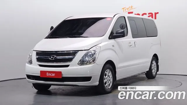 Hyundai Staria 2015 thumb 4