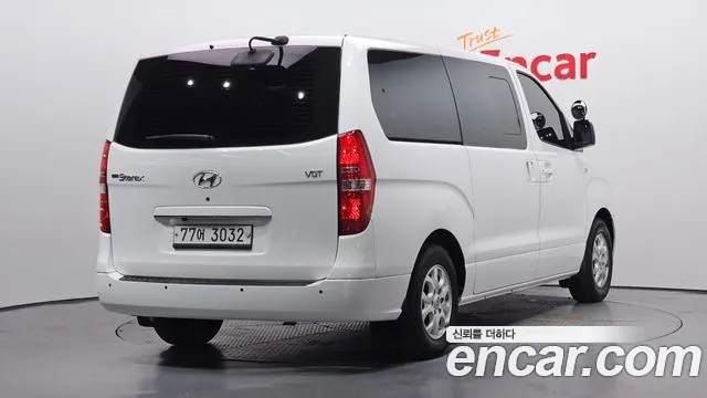 Hyundai Staria 2015 thumb 9