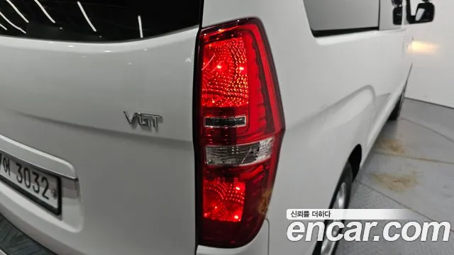 Hyundai Staria 2015 thumb 11