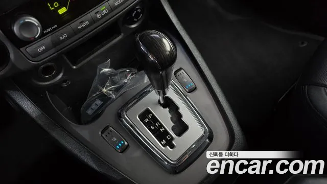 KGM Korando 2018 thumb 11
