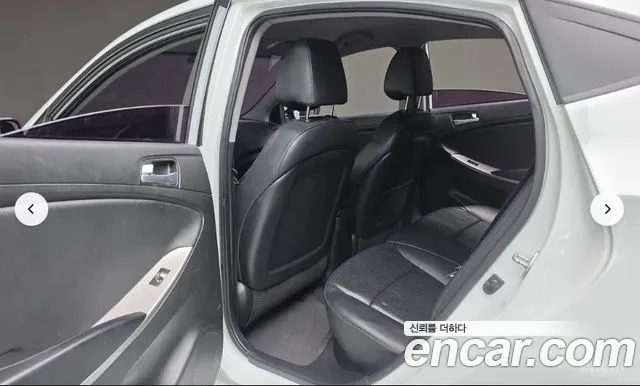 Hyundai Accent 2015 thumb 8