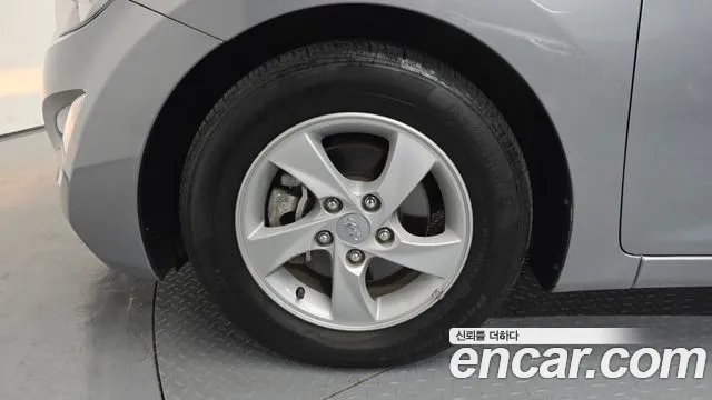 Hyundai Elantra 2014 thumb 3