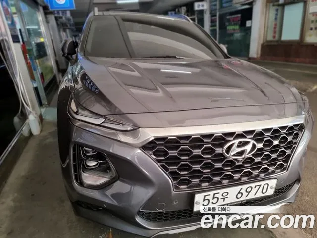 Hyundai Santa Fe 2018 thumb 10