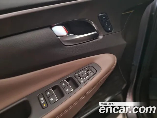 Hyundai Santa Fe 2018 thumb 11