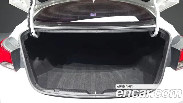 Hyundai Elantra 2014 thumb 2