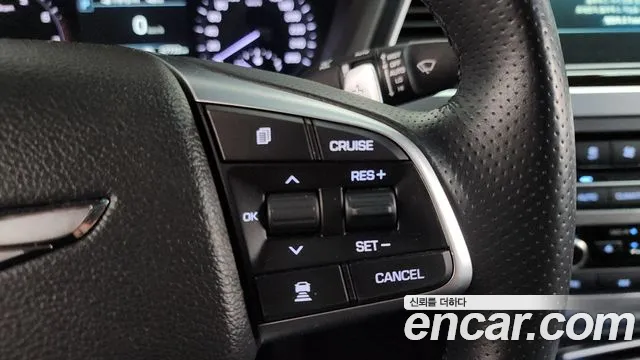 Genesis G80 2018 thumb 11